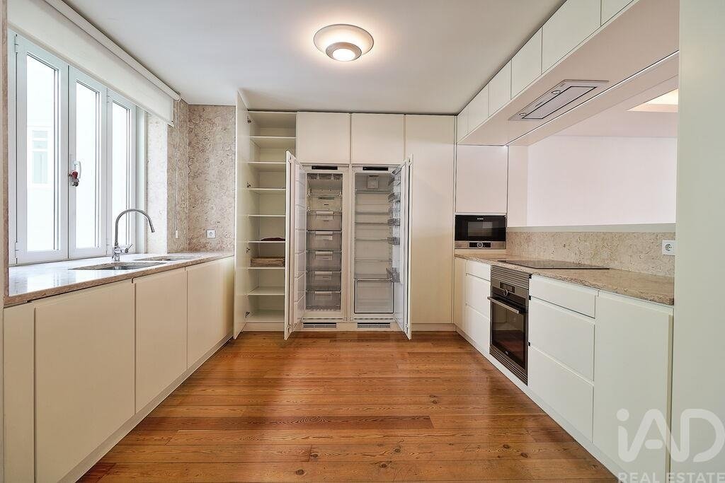 Apartment in Santo Antonio, Lisbon, Portugal 3 - 16628853