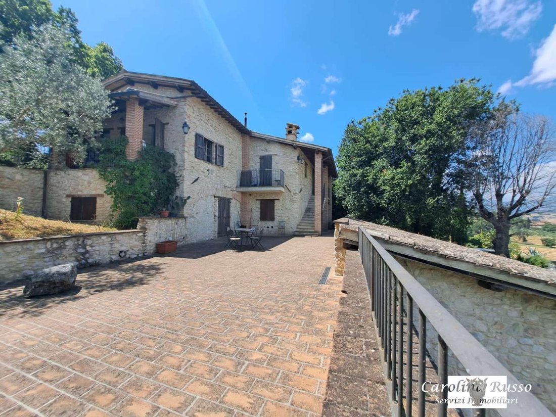 Country House in Spoleto, Umbria, Italy 1 - 16623659