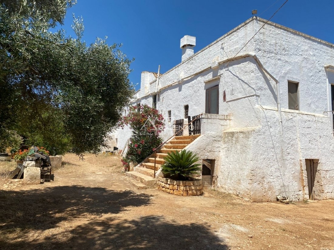 Estate in Ludovico Street - Corso Umberto I - Vittorio Emanuele Street, Ostuni, Apulia 1 - 16625159