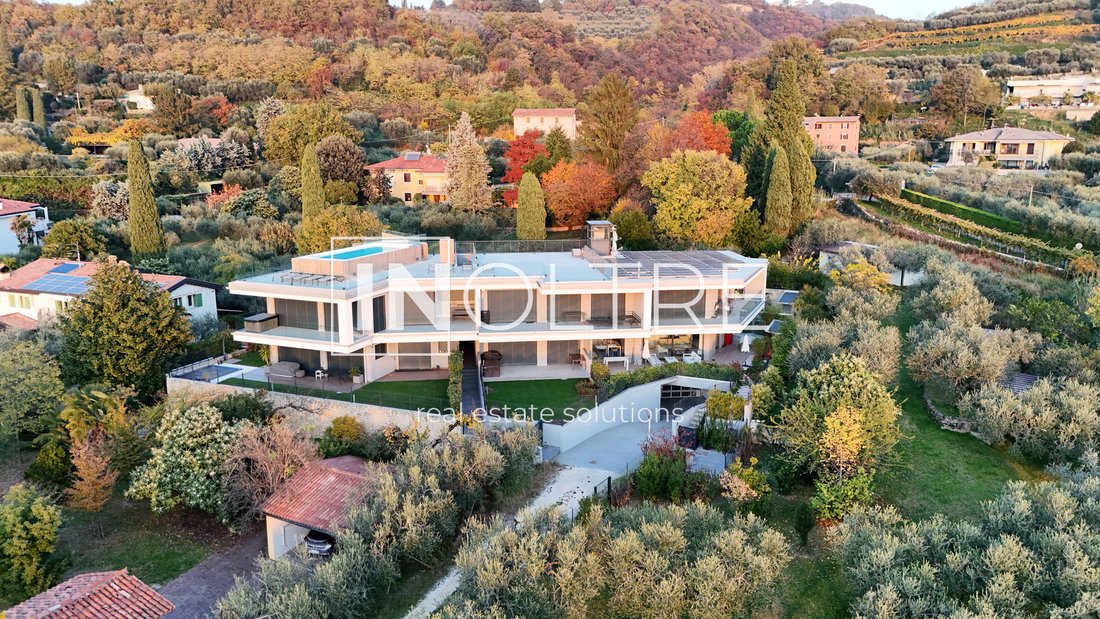 Apartment in Bardolino, Veneto, Italy 1 - 16627502