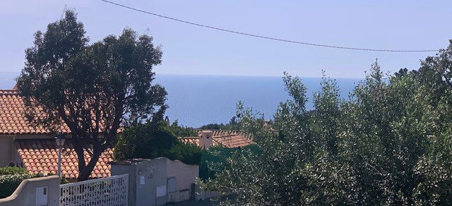 House in Les Issambres, Roquebrune-sur-Argens, France 1 - 16626993