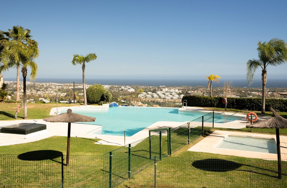 Apartment in Benahavis, Andalusia, Spain 5 - 16623943