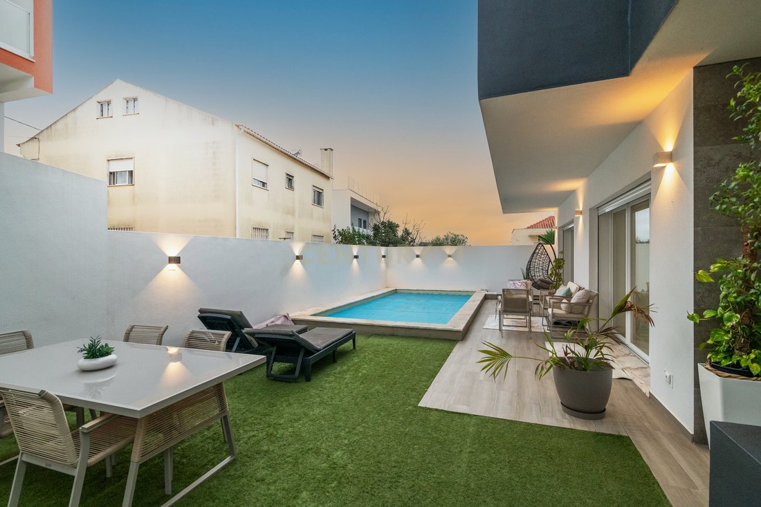 Villa in Ramada e Canecas, Lisbon, Portugal 2 - 16626010