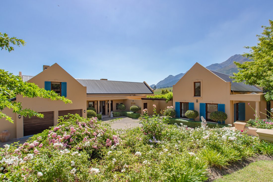 House in Franschhoek, Western Cape, South Africa 2 - 16624474