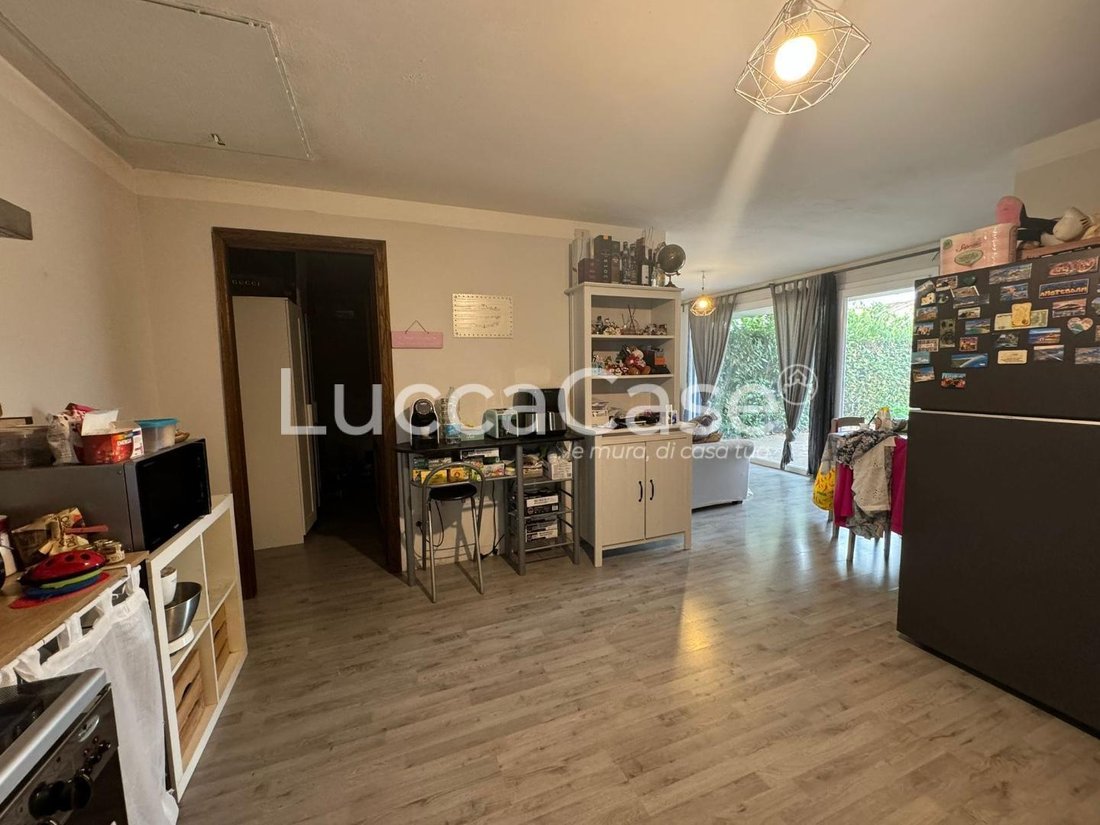 Villa in Historic Center, Lucca, Tuscany 3 - 16625129
