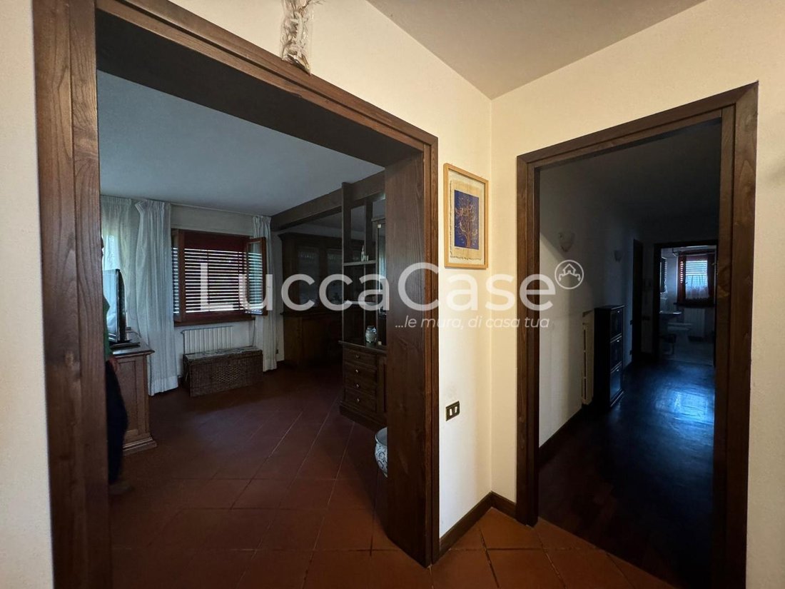 Villa in Historic Center, Lucca, Tuscany 5 - 16625129