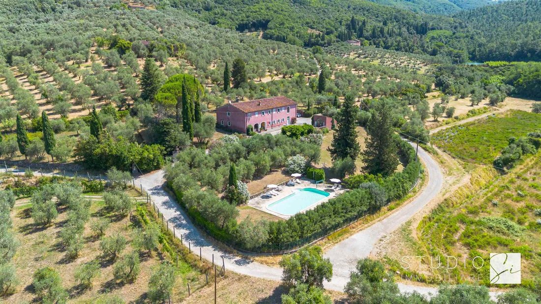 Country House in Santomato, Pistoia, Italy 3 - 16625321