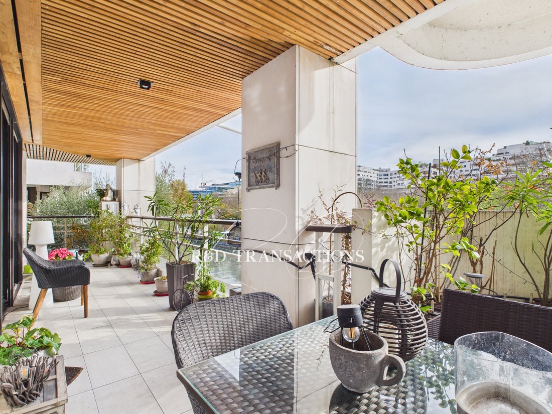 Apartment in Hôtel de Ville-Planchette, Levallois-Perret, France 2 - 16623359