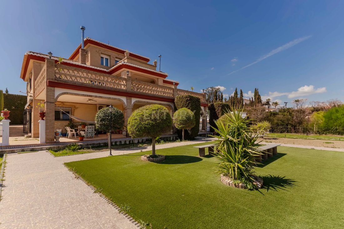 Villa in Las Gabias, Andalusia, Spain 4 - 15447791