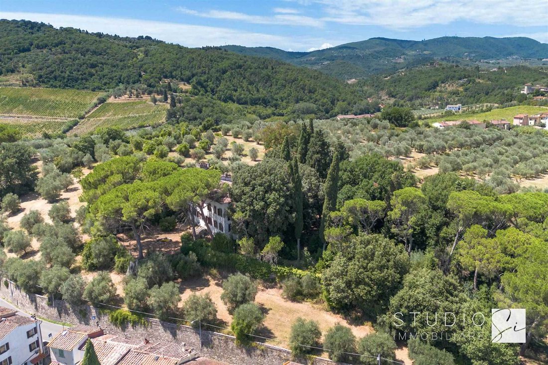 Villa in Center - La Rocca, Comeana, Tuscany 2 - 16625373