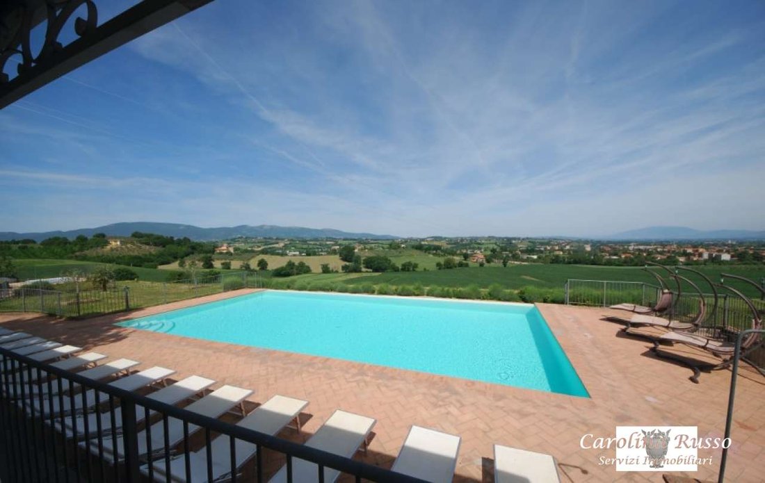 Country House in Spoleto, Umbria, Italy 1 - 16623608