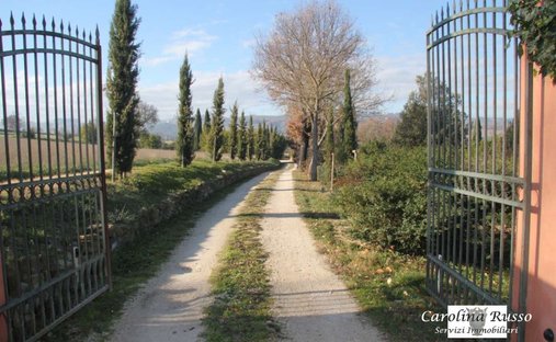 Castle for Sale in Montefalco, Umbria, Italy