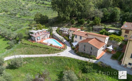 Maisons de campagne à Capostrada, Pistoia, Italie 1
