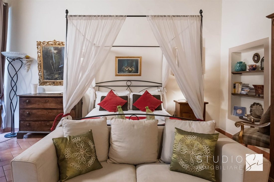 Apartment in Center, Florence, Tuscany 2 - 16625301