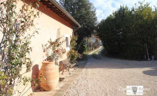 Castle for Sale in Montefalco, Umbria, Italy