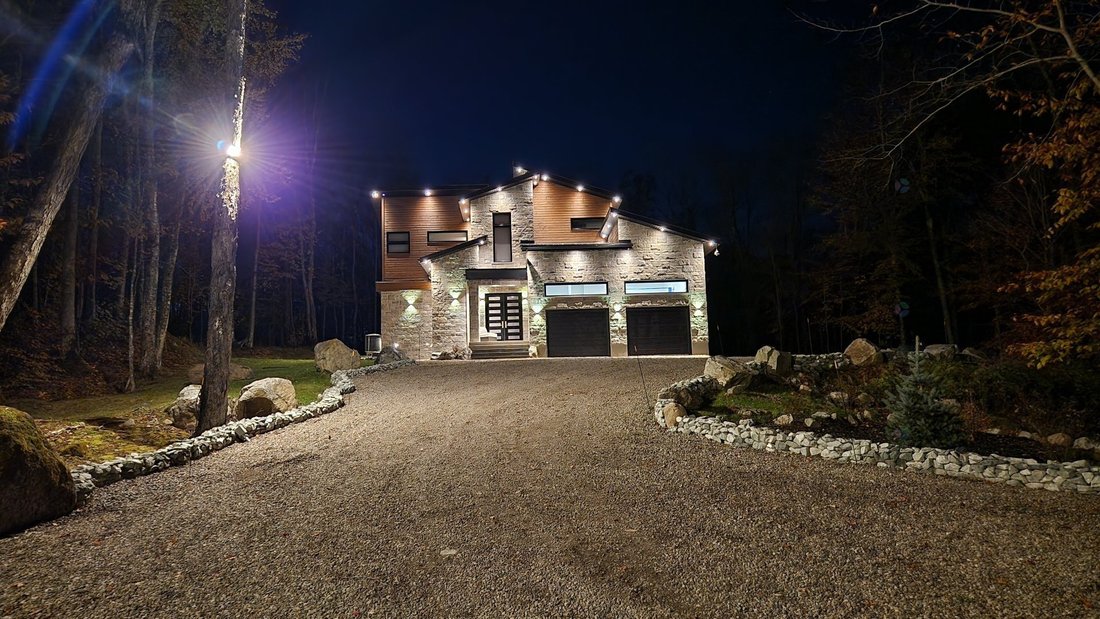 House in Mont-Tremblant, Quebec, Canada 3 - 16625993