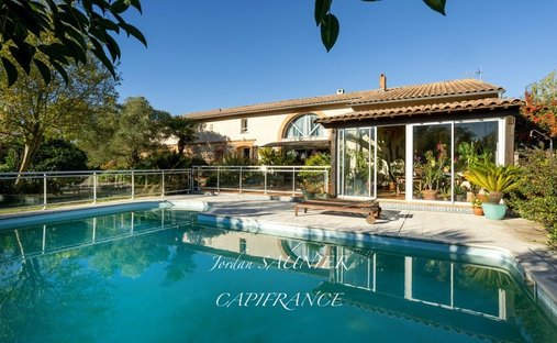 Château Villefranche De Lauragais 800.0 Sqm 12 Bedrooms