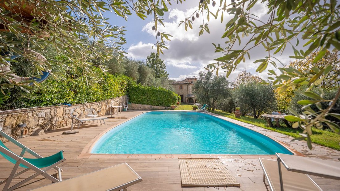 Country House in Rapolano Terme, Tuscany, Italy 4 - 16625090