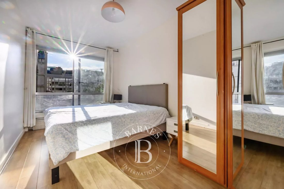 Apartment in Hoche-Friedland, Paris 8e Arrondissement, Paris 4 - 16622936