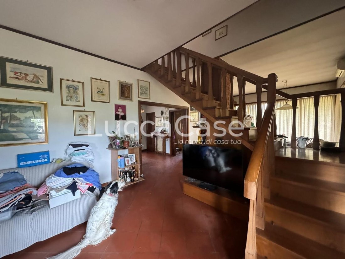 Villa in Historic Center, Lucca, Tuscany 2 - 16625129
