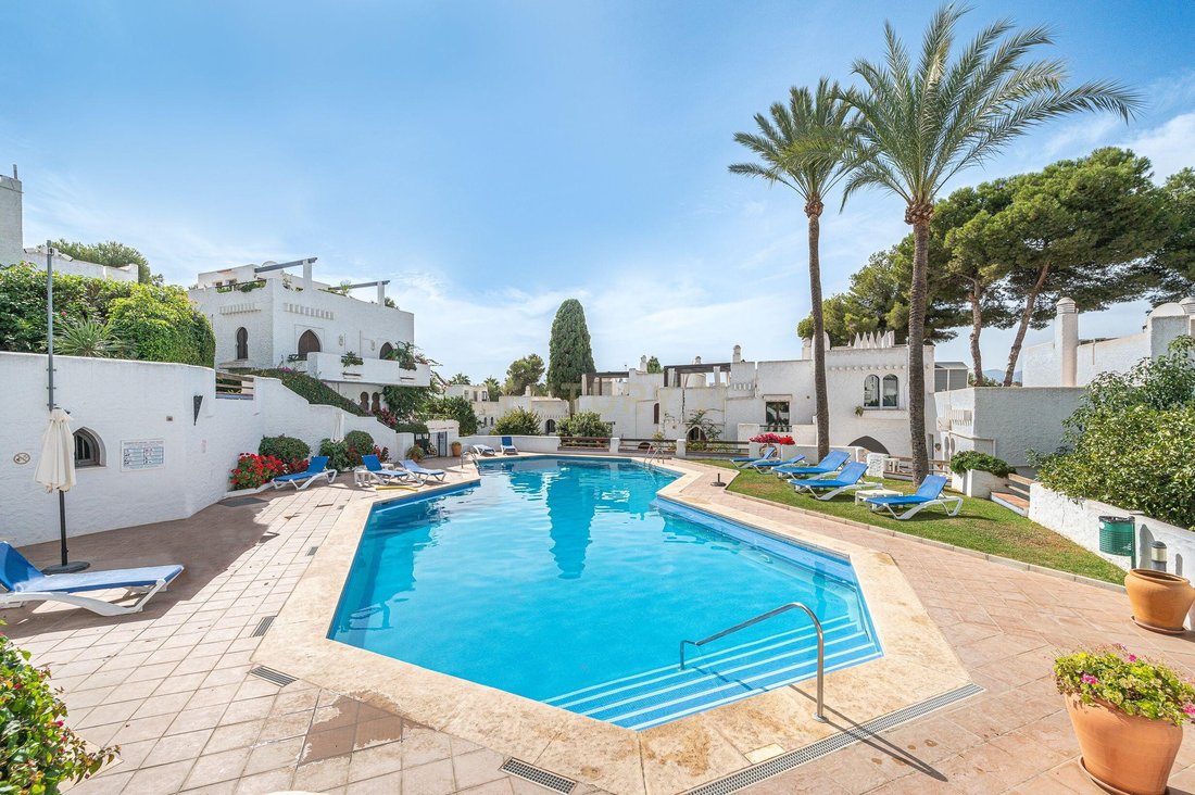 Villa in Nueva Andalucia, Marbella, Spain 2 - 16623979