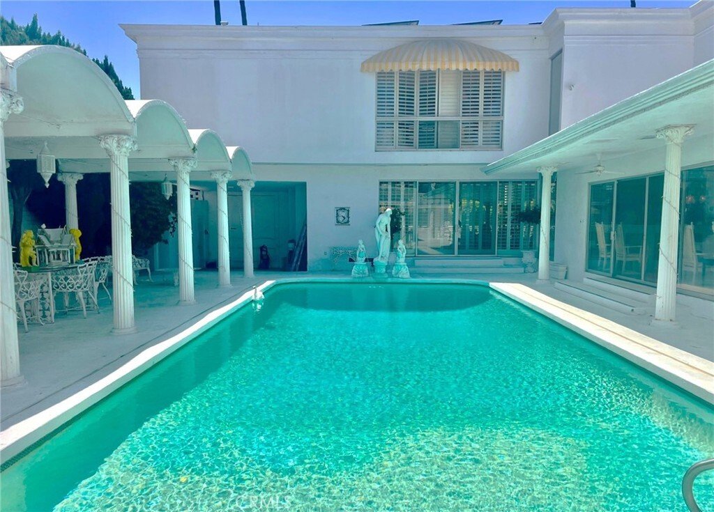 House in Signal Hill, California, United States 4 - 16134120