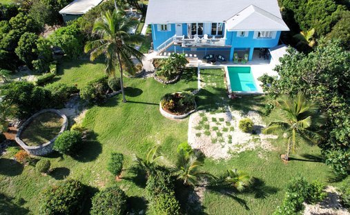 House in Alice Town, North Eleuthera, The Bahamas 1