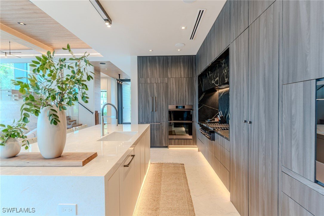 House in Naples, Florida, United States 4 - 16495199