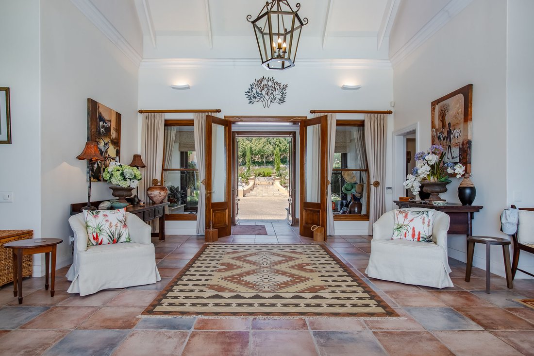 House in Franschhoek, Western Cape, South Africa 4 - 16624474