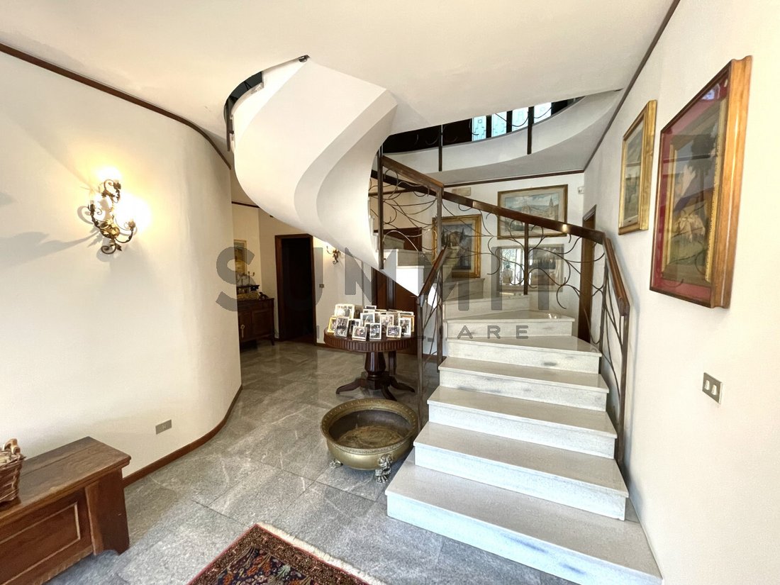 Villa in Schio, Veneto, Italy 2 - 16626467
