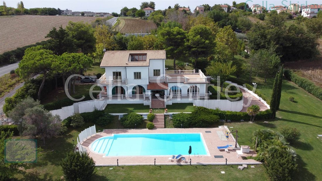 Villa in Borgo Pace - Stadio District, Senigallia, Italy 5 - 16623532