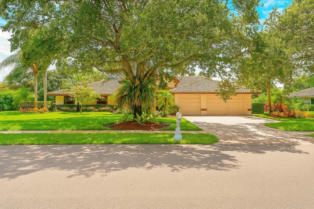House in Davie, Florida, United States 1 - 16627779