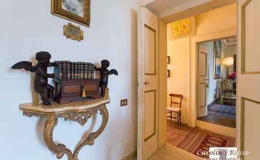 Castle for Sale in Trevi, Umbria, Italy