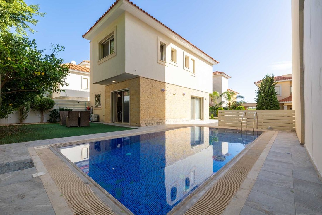 House in Mouttagiaka, Limassol, Cyprus 1 - 16625341