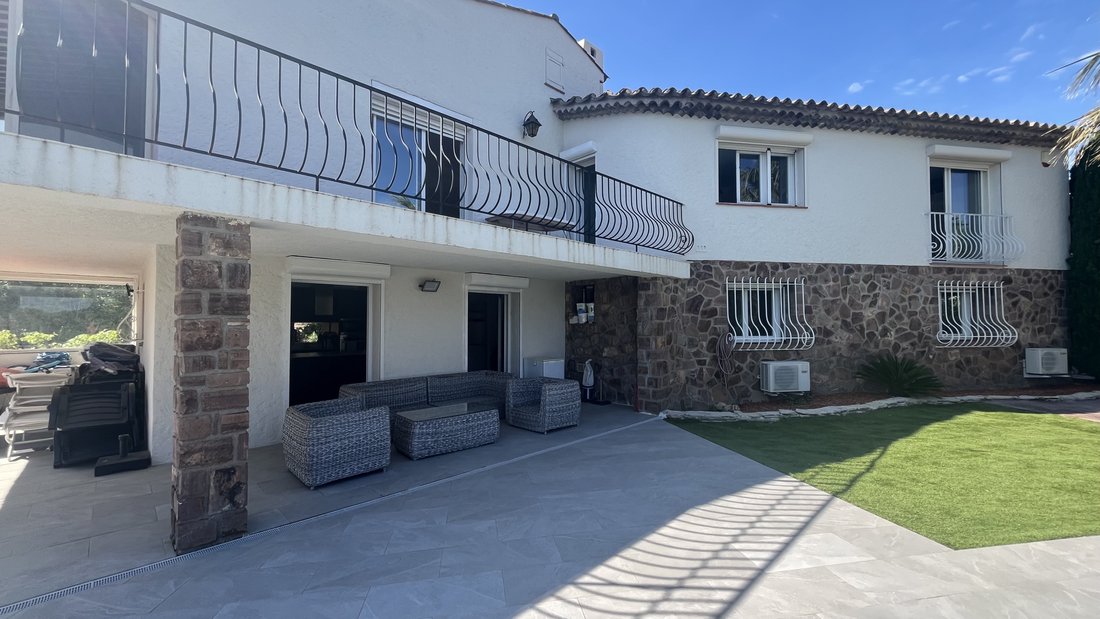 House in Les Issambres, Roquebrune-sur-Argens, France 3 - 16626994