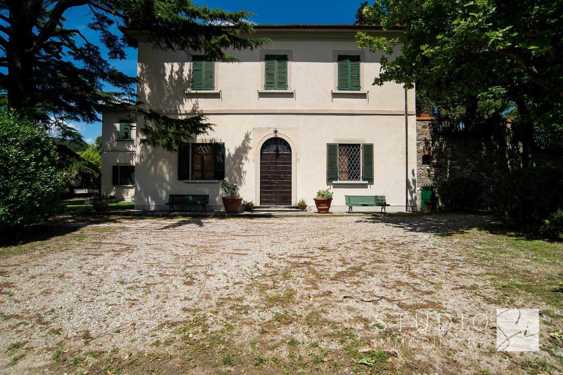 Villa in Center - Fornacelle, Montemurlo, Tuscany 1 - 16625611
