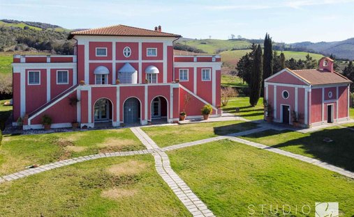 Estate in Capalbio, Tuscany, Italy 1
