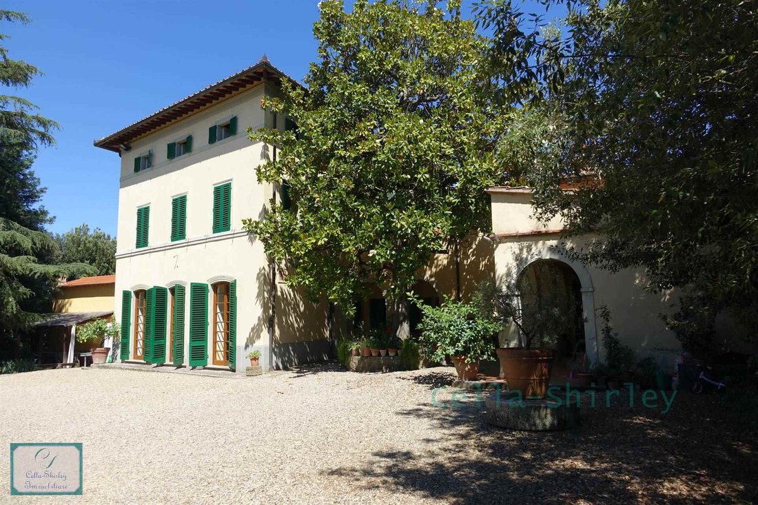 Villa in Bucine, Tuscany, Italy 1 - 16623448