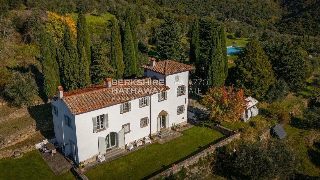 Villa in Castelfranco Piandisco, Tuscany, Italy 2 - 16625694