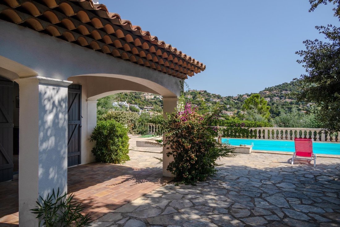 House in Ecarts, Roquebrune-sur-Argens, France 5 - 16624670