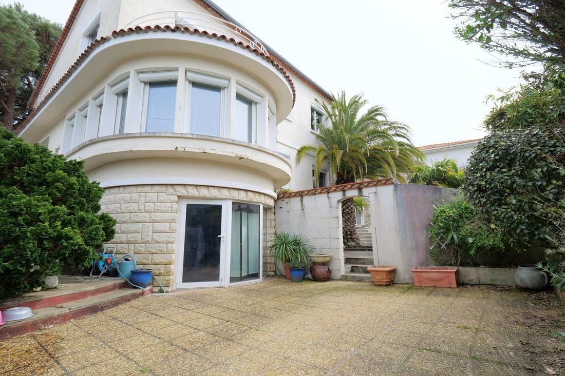 Villa à Royan, Nouvelle-Aquitaine, France 2 - 16625461