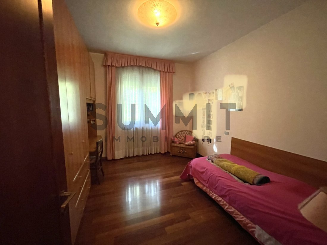Villa in Schio, Veneto, Italy 4 - 16626467