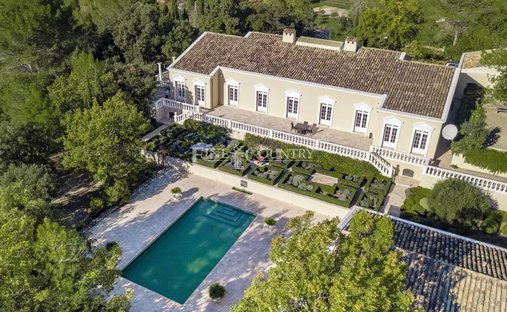 Villa in Callas, Provence-Alpes-Côte d'Azur, France 1