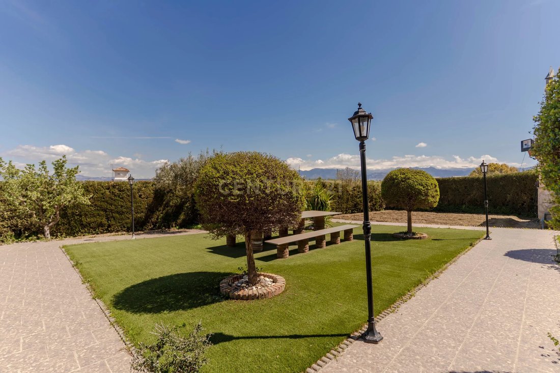 Villa in Las Gabias, Andalusia, Spain 2 - 15447791