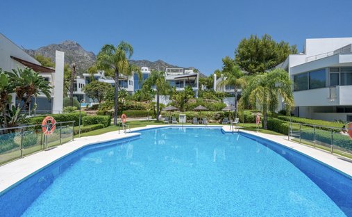 Maison de ville à Sierra Blanca, Marbella, Espagne 1