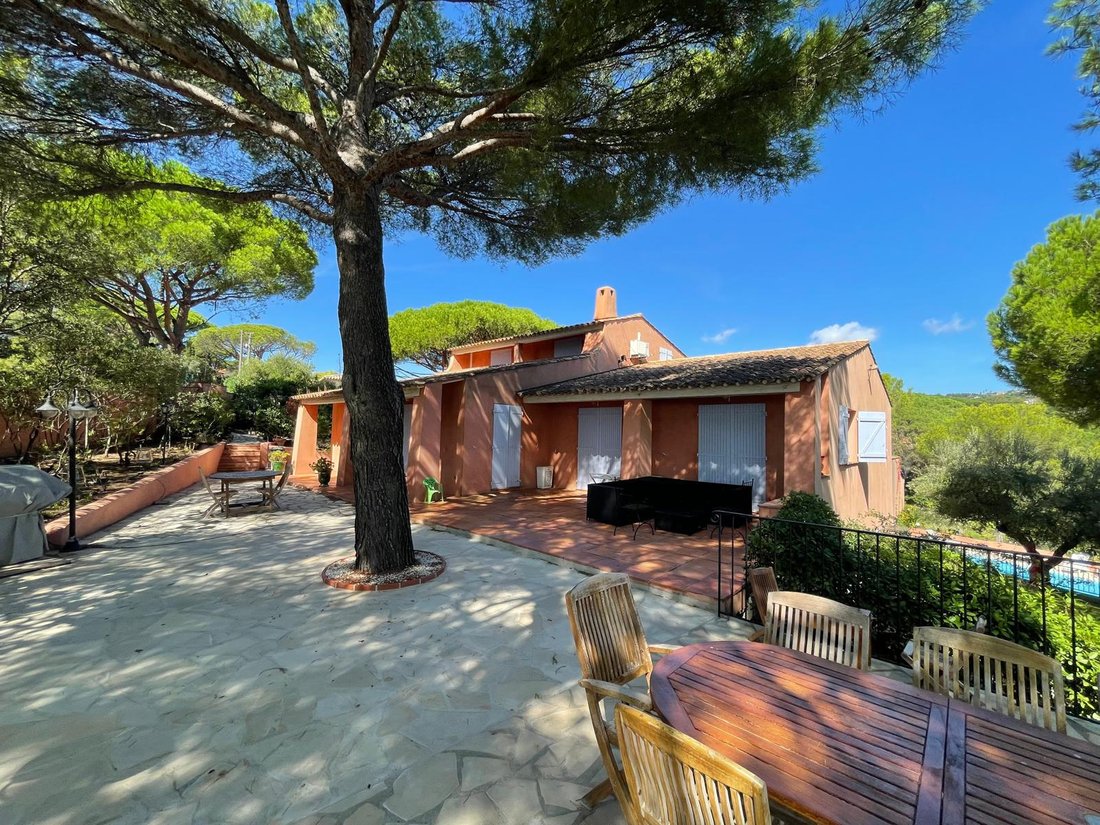 House in Nartelle-Noyer-Bellevue-bd des Sardinaux, Sainte-Maxime, France 3 - 16626997