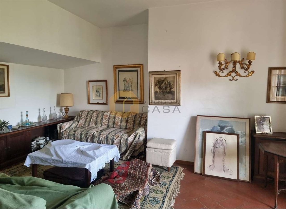 House in Lido di Camaiore, Camaiore, Tuscany 4 - 16585753