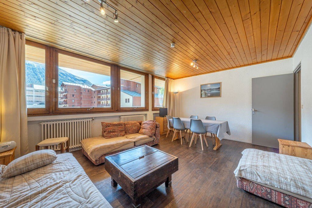 Apartment in Bourg-Saint-Maurice, Auvergne-Rhône-Alpes, France 2 - 16625478