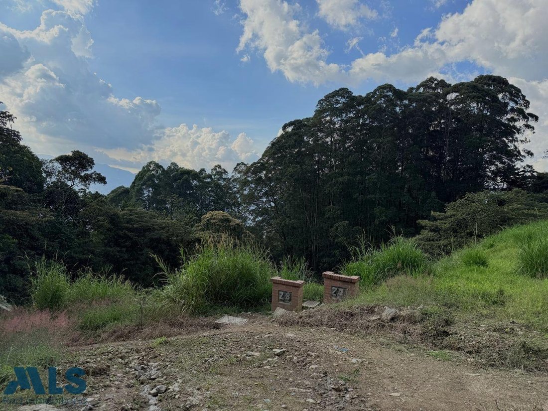Land in Envigado, Antioquia, Colombia 3 - 16623786