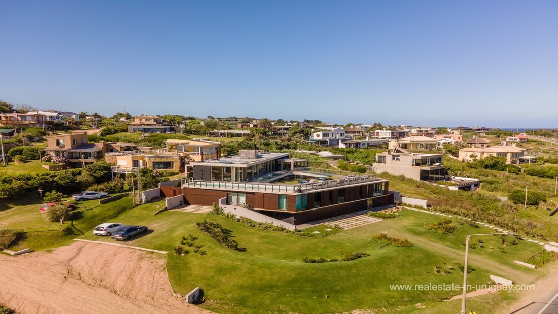 Villa in Manantiales, Maldonado Department, Uruguay 5 - 16624484